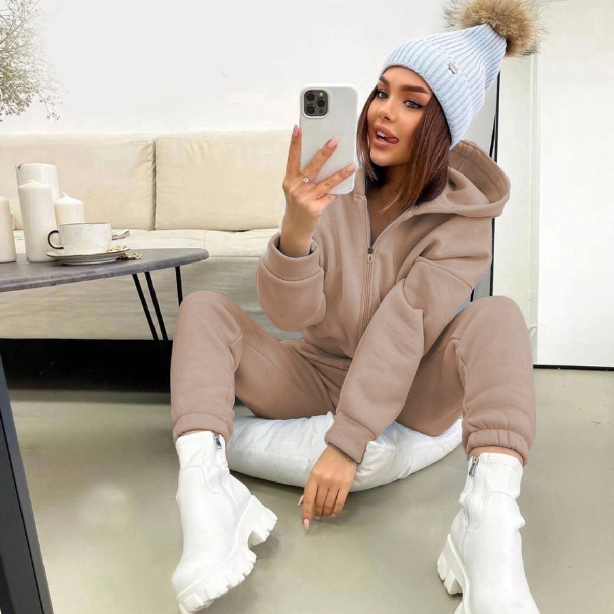 Winter Clothing Kit - Женский спортивный костюм из двух предметов,